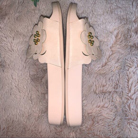 Nanette Lepore Light Pink Floral Laser Cut Slip On Summer Sandals Size: 6 - Picture 7 of 12